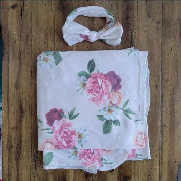 Toby Baby Girl 2 Pc Wrap Swaddle Set with Headband Floral - Picture 1 of 4